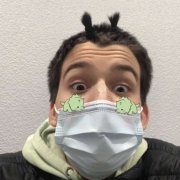 portrait de Euh bonsoir Homme de 20 ans