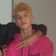 portrait de Artitanic Homme de 21 ans