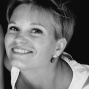 portrait de Cleme&517430 Femme de 34 ans