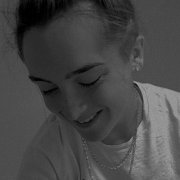 portrait de Tiffany Femme de 20 ans