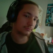 portrait de Okamia Homme de 21 ans