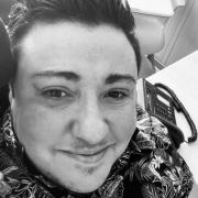 portrait de Alexandre33 Queer trans de 43 ans