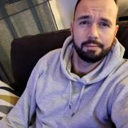 portrait de Ahleks Homme de 33 ans