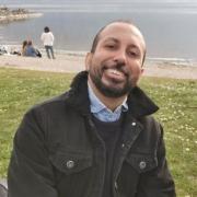 portrait de Lunar Homme de 40 ans