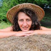 portrait de Anna9 Femme de 36 ans