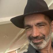 portrait de Damscool Homme de 39 ans