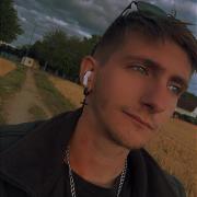 portrait de QuinRu Homme de 24 ans