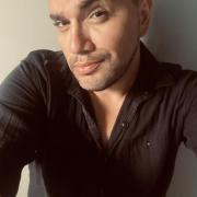 portrait de Al75000 Homme de 39 ans