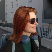 portrait de Alfyar Femme de 23 ans