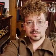 portrait de Chubfemboy Non binaire de 25 ans