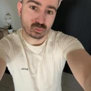 portrait de Juju51430 Homme de 34 ans