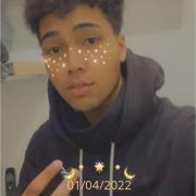 portrait de Oniali Homme de 23 ans