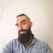 portrait de Slenn Homme de 33 ans