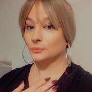 portrait de Linaaa3176 Femme de 49 ans