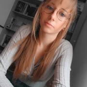 portrait de LauraVll3 Femme de 28 ans