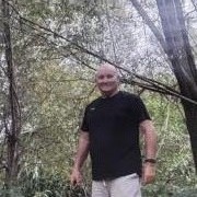 portrait de guyserge Homme de 67 ans