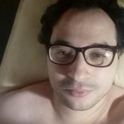 portrait de Adel48 Homme de 28 ans