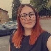 portrait de Elodie10 Femme de 24 ans