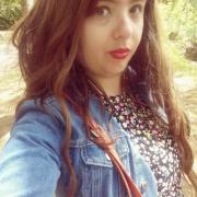 portrait de Lilithathena Femme de 28 ans