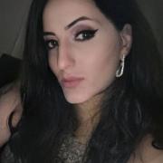 portrait de Vicky tan Homme de 39 ans