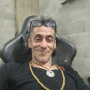 portrait de Yak7813 Homme de 47 ans