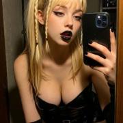 portrait de Raven goth Femme de 27 ans