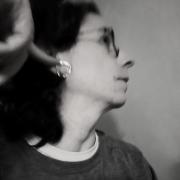 portrait de Clemomille Non binaire trans de 44 ans