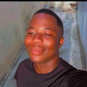 portrait de Axel1 Homme de 22 ans