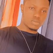 portrait de Medario08 Homme de 31 ans