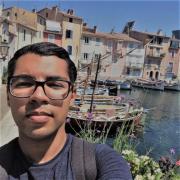 portrait de yassine119 Homme de 34 ans