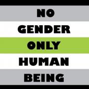 portrait de la lettre K Non binaire trans de 44 ans