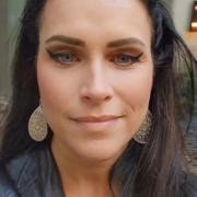 portrait de LauraV Femme de 37 ans