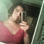 portrait de Red-Cherry Femme trans de 24 ans